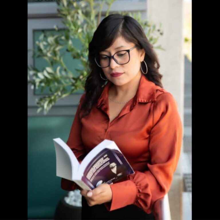Lic. Rosa Córdova Mora